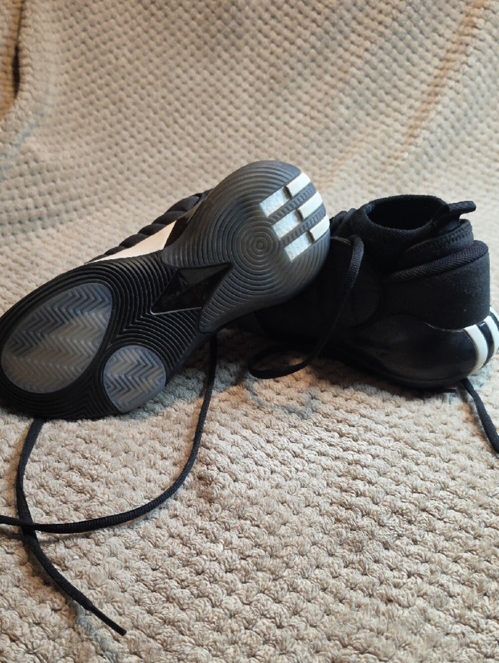 Adidas Harden Volume 7 Basketball Black Knit Lace-Up Sneakers - Picture 3 of 6